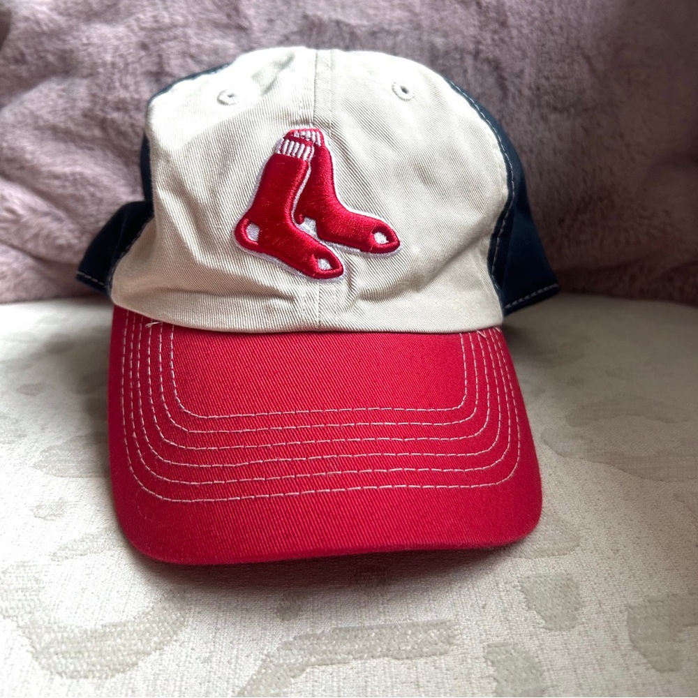 Genuine Merchandise Red Sox Baseball Cap Inside Label